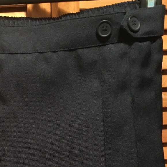 Chap Navy Blue Uniform Skirt - Picture 5 of 8